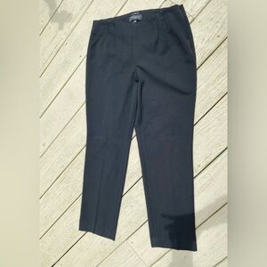 Talbots - Woman’s black (Curvy) high rise pants, Size: 10P